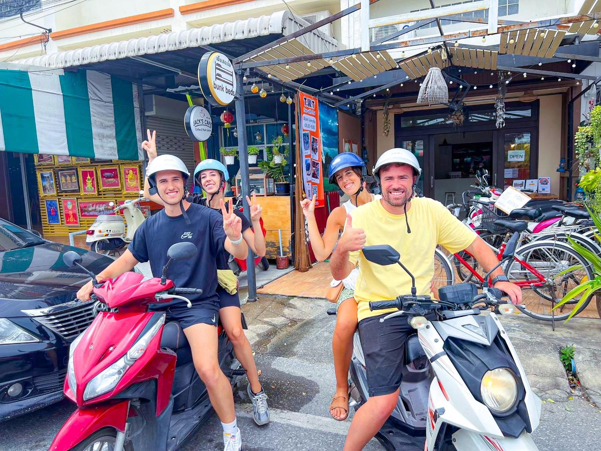 Hello Hostel Ayutthaya Exteriör bild